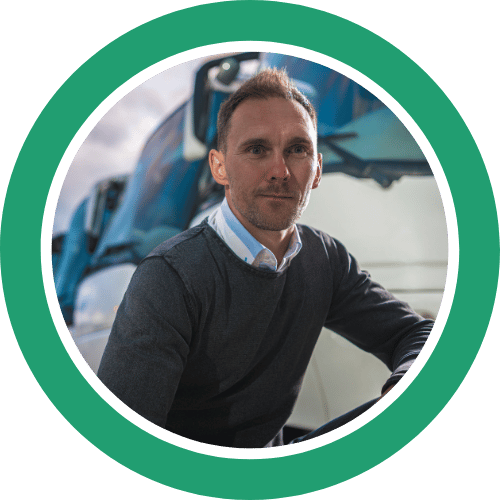 Carlos - Empresário